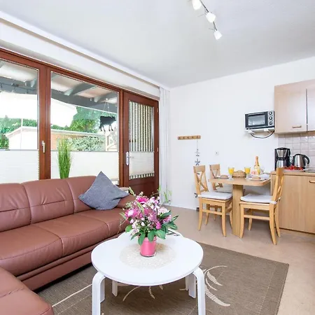 Appartement Kluvetasch Nr 2 - Strandmuschel Rettin